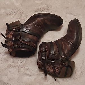 Freebird By Steven MATEO ankle boot